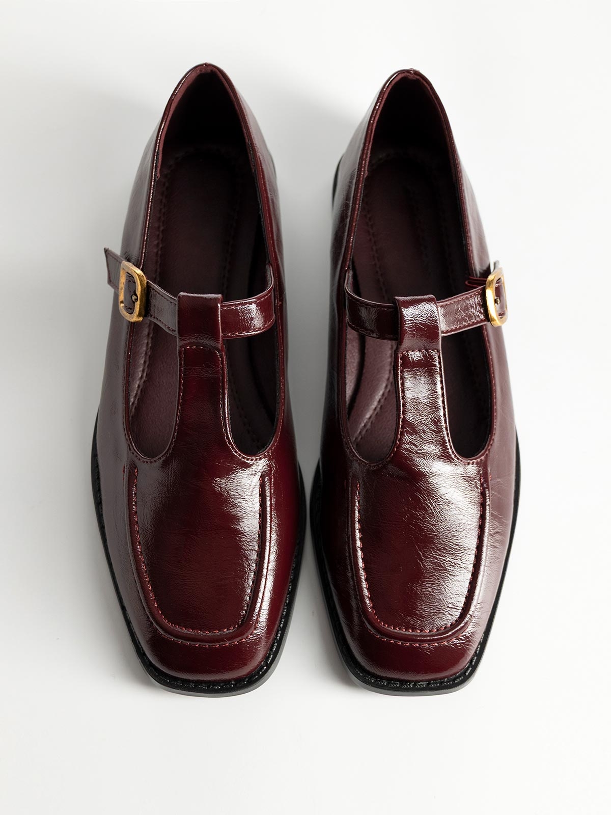 Loafers με λουράκι
