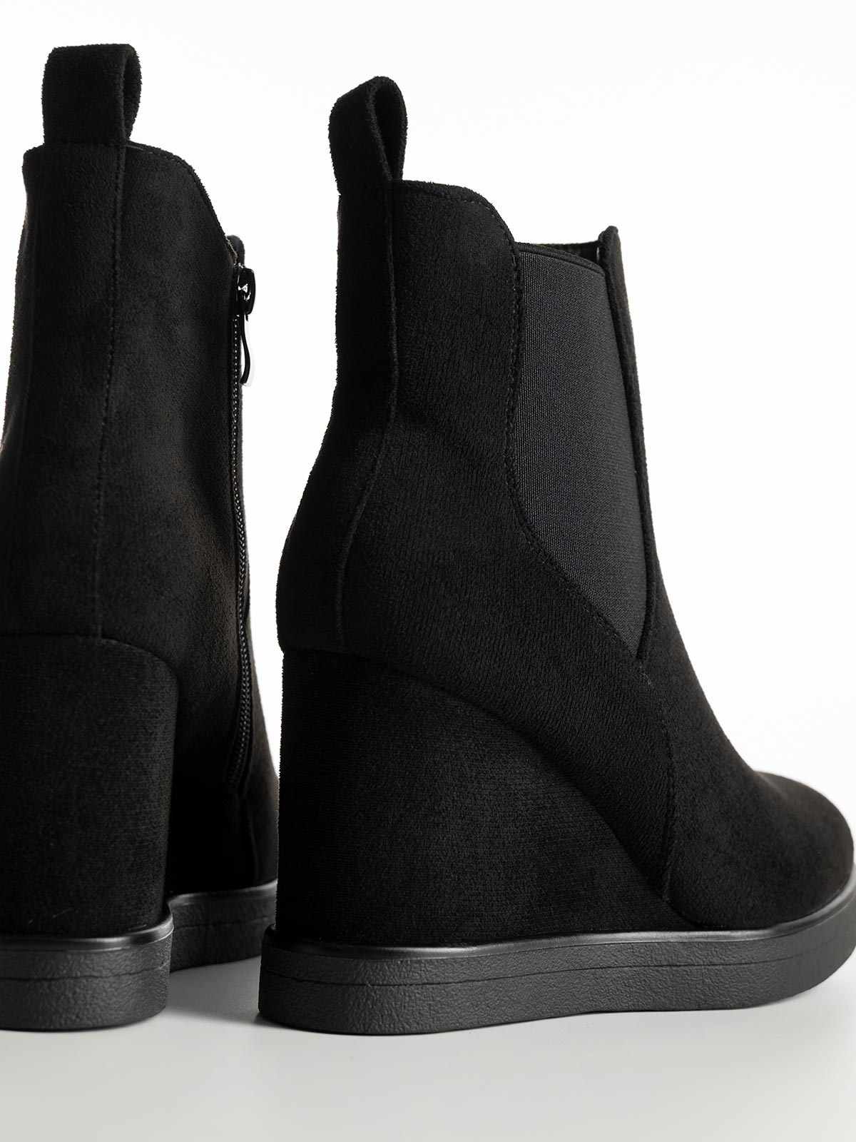 Suede μποτάκια πλατφόρμα με λάστιχο