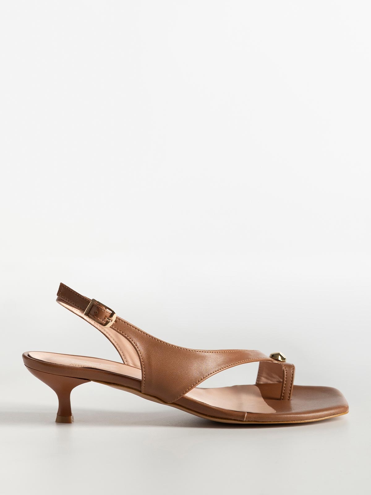 Πέδιλα BOZIKIS με kitten heel & toe ring