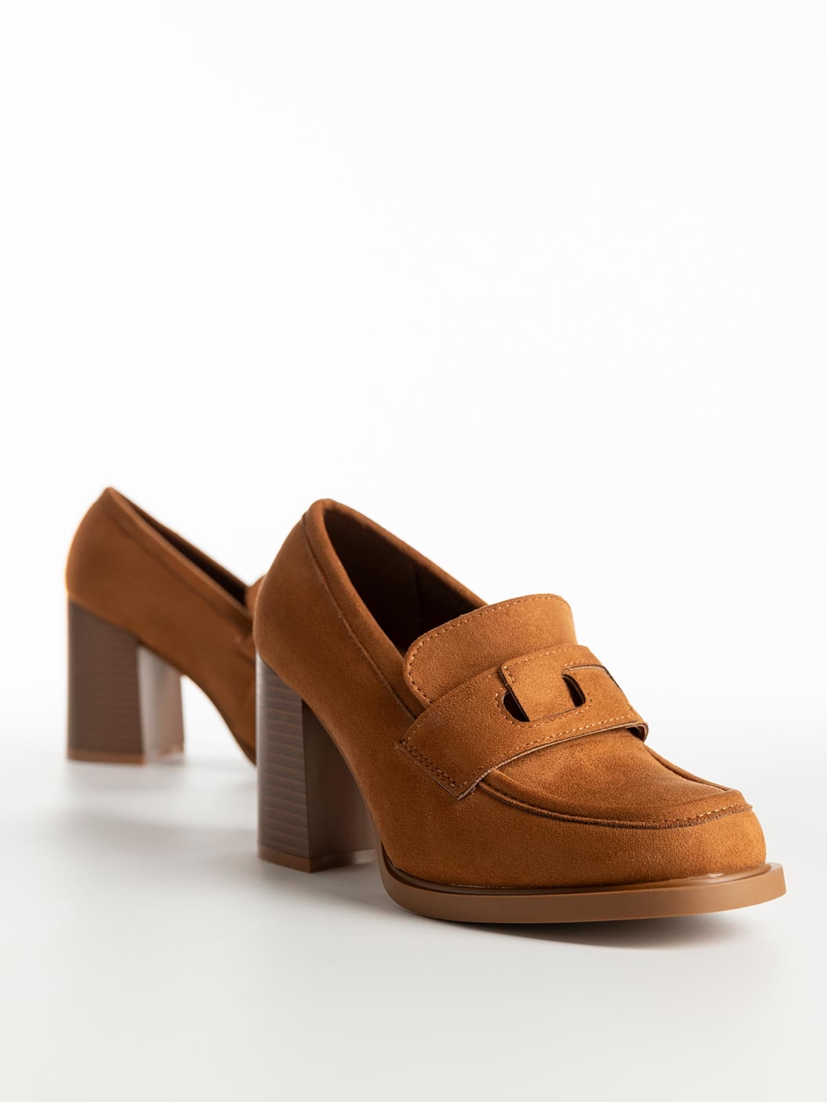 Loafers σουέτ με χοντρό τακούνι