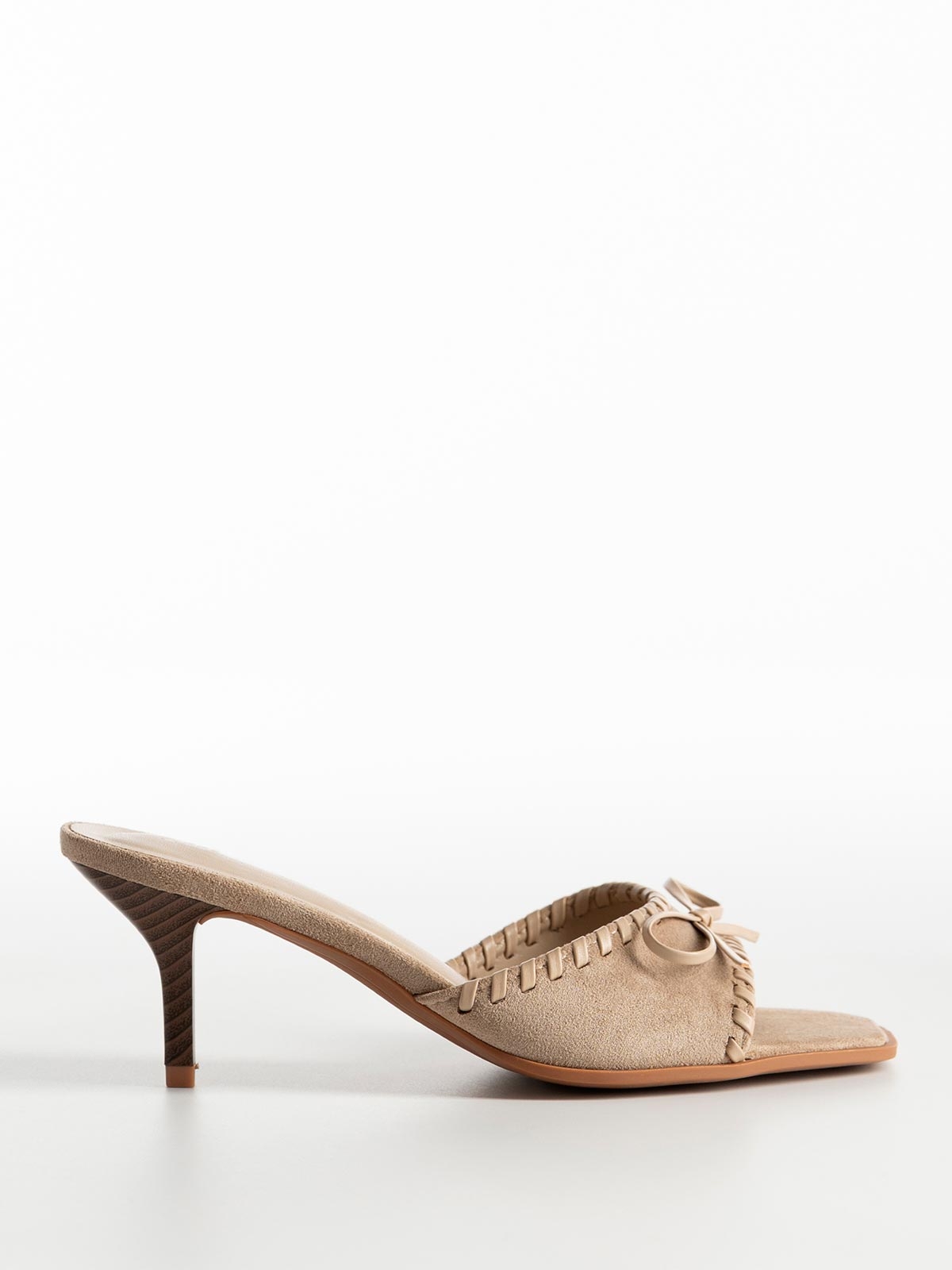 Mules suede με λεπτό τακούνι