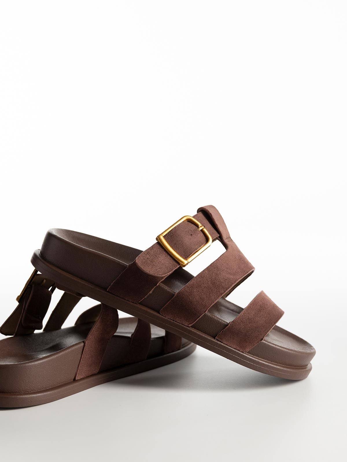 Flatforms suede με αγκράφα