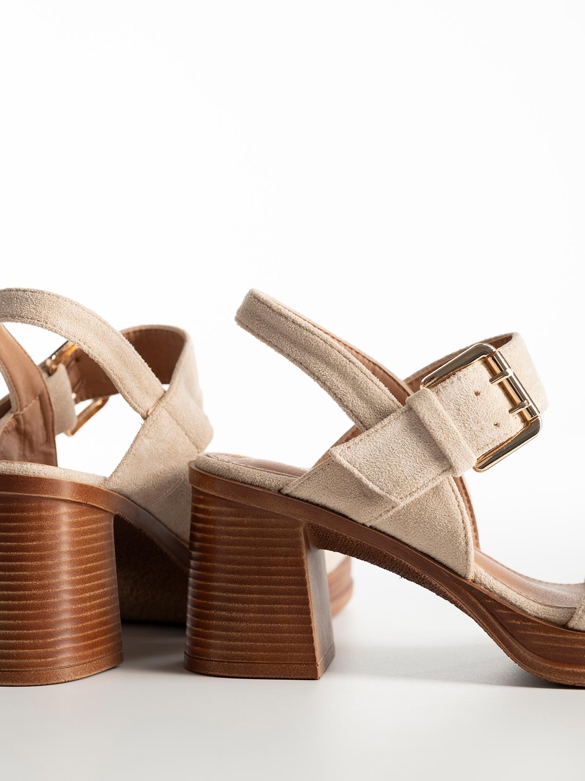 Πέδιλα suede με φιάπα & χοντρό τακούνι