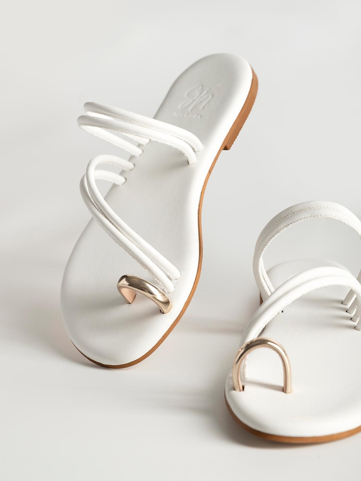 Σανδάλια Gin με super soft σόλα & toe ring