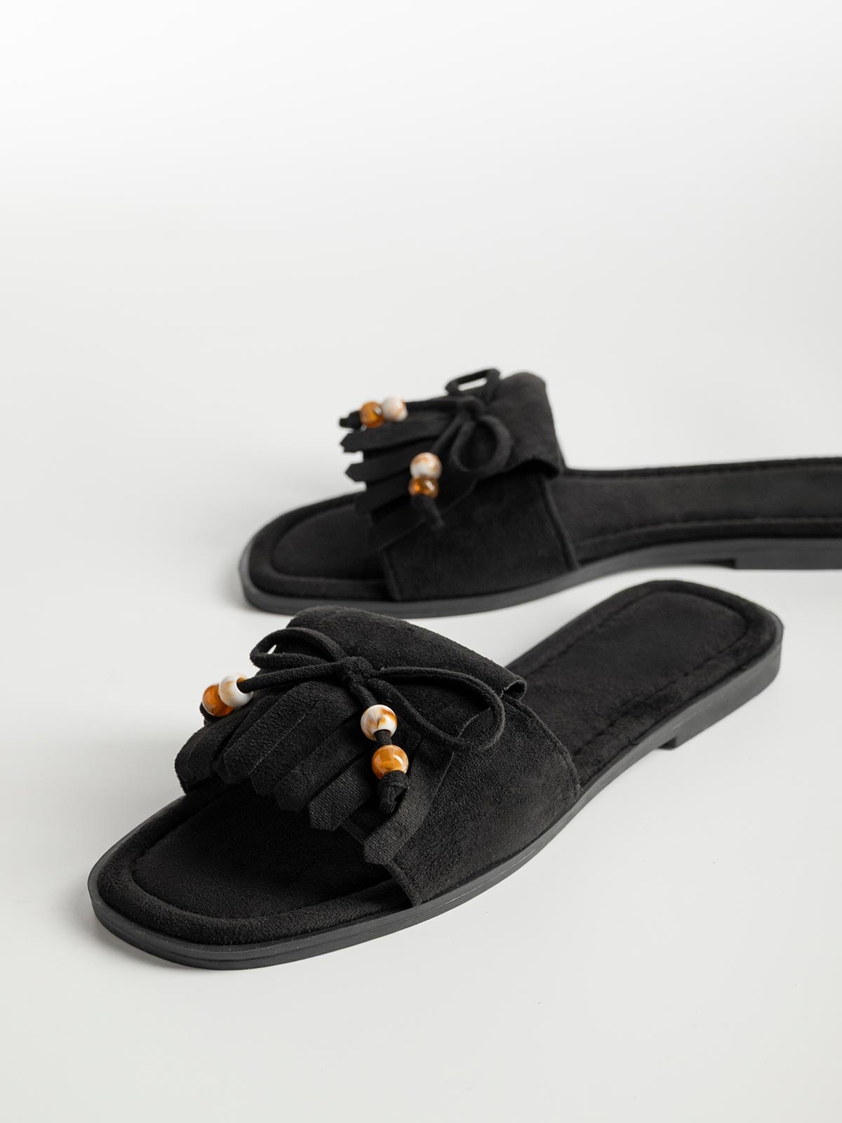 Flat σανδάλια suede με κρόσια