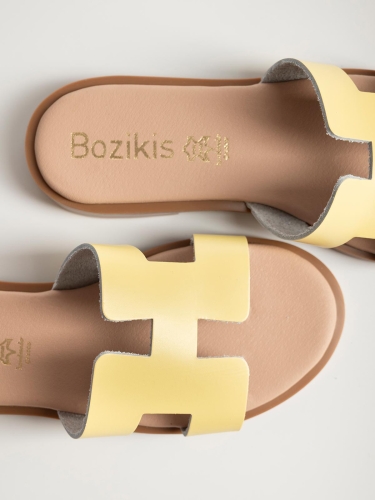 Flat σανδάλια BOZIKIS με φάσα