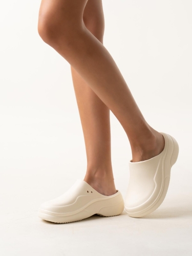 Γυναικεία clogs