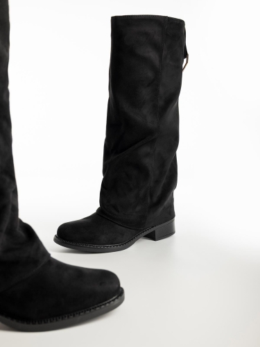 Μπότες suede με χαμηλό τακούνι