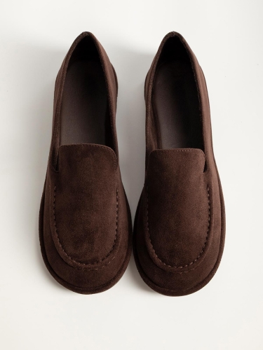 Loafers suede με διακοσμητική ραφή