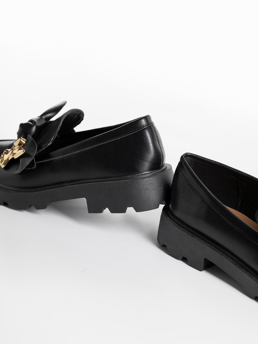 Loafers με φιόγκο & μεταλλική λεπτομέρεια