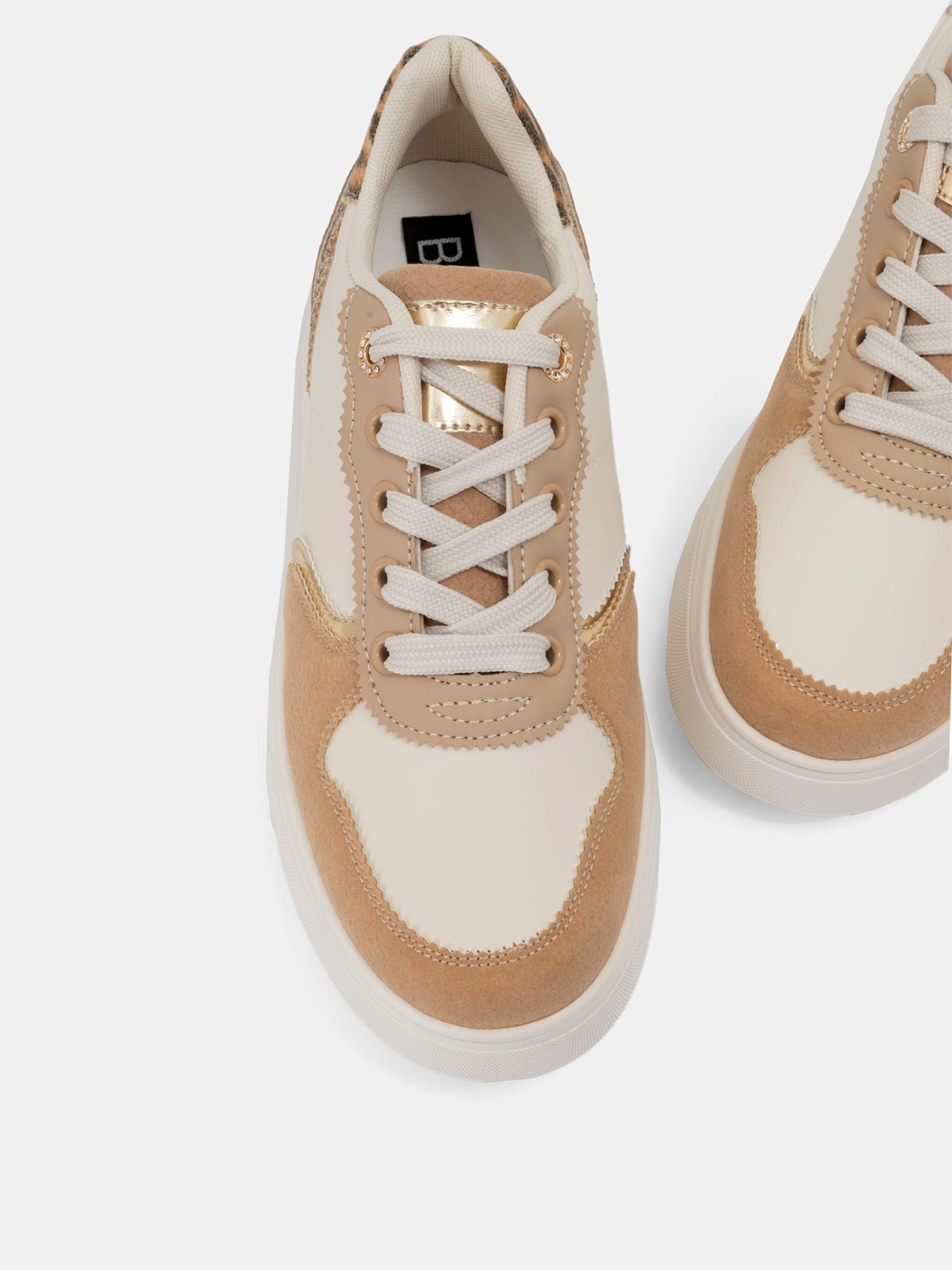 Flatform sneakers με suede λεπτομέρειες
