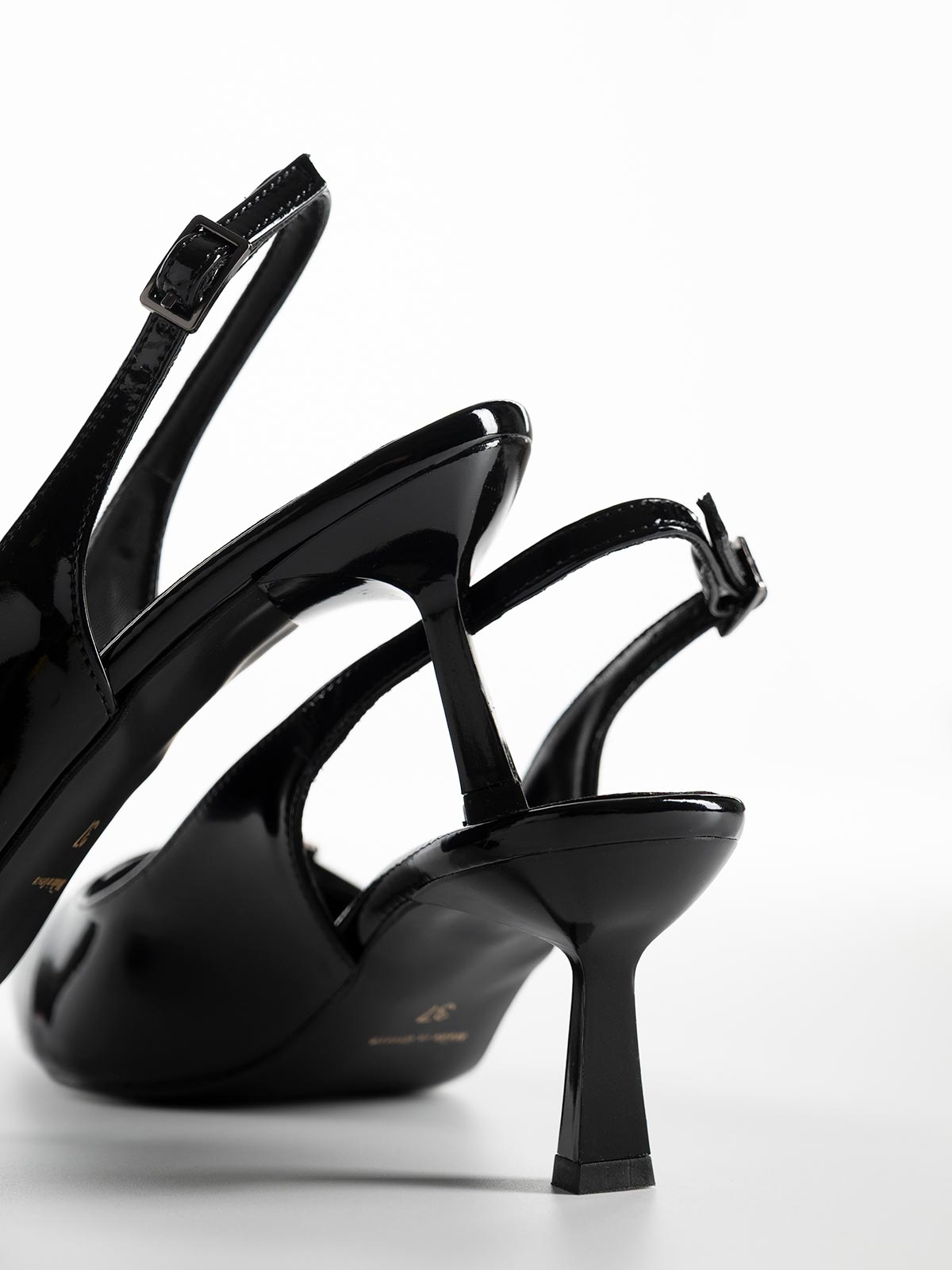 Openheel λουστρίνι γόβες BOZIKIS με χαμηλό τακούνι