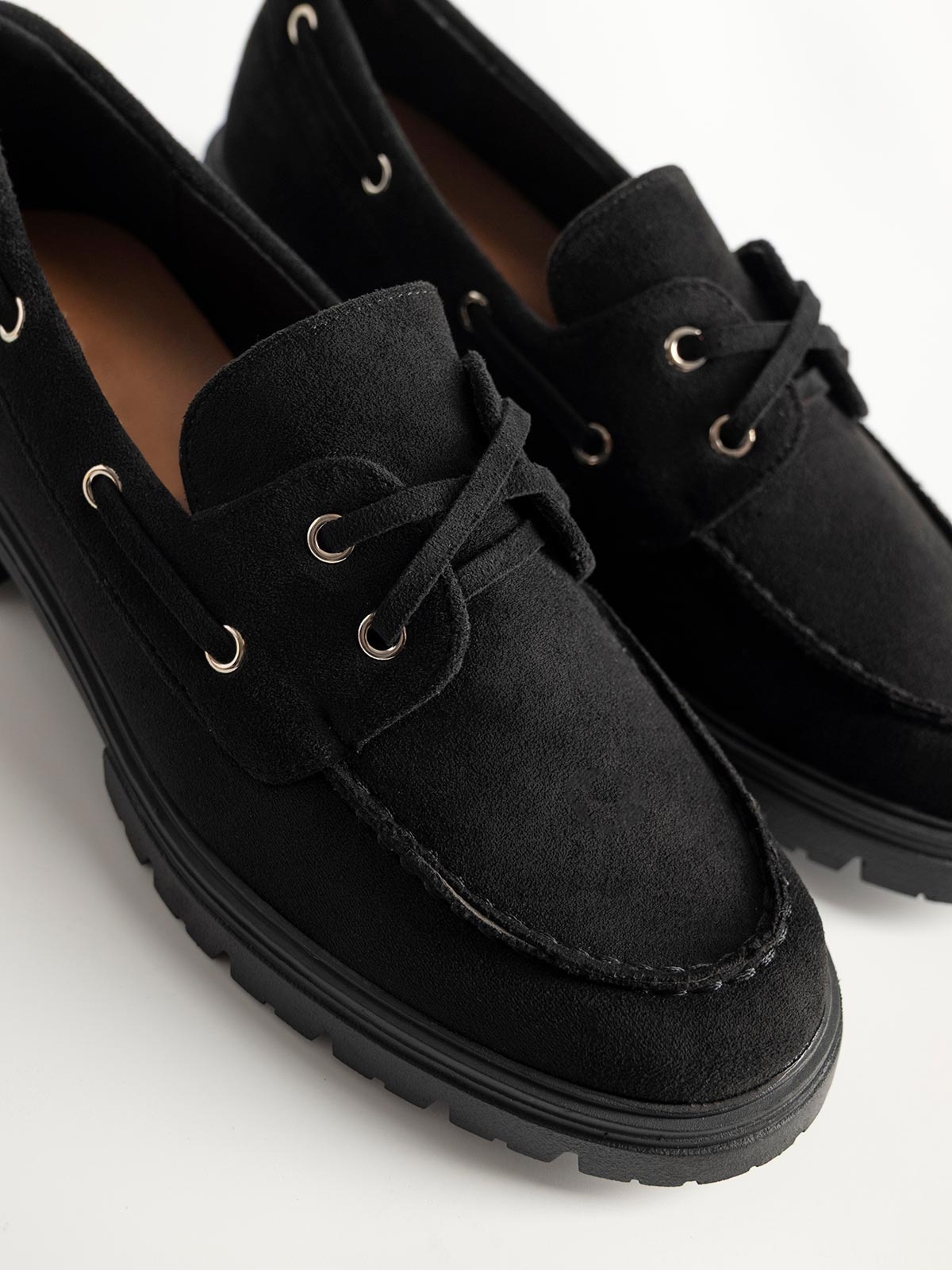 Suede loafers με κορδόνια