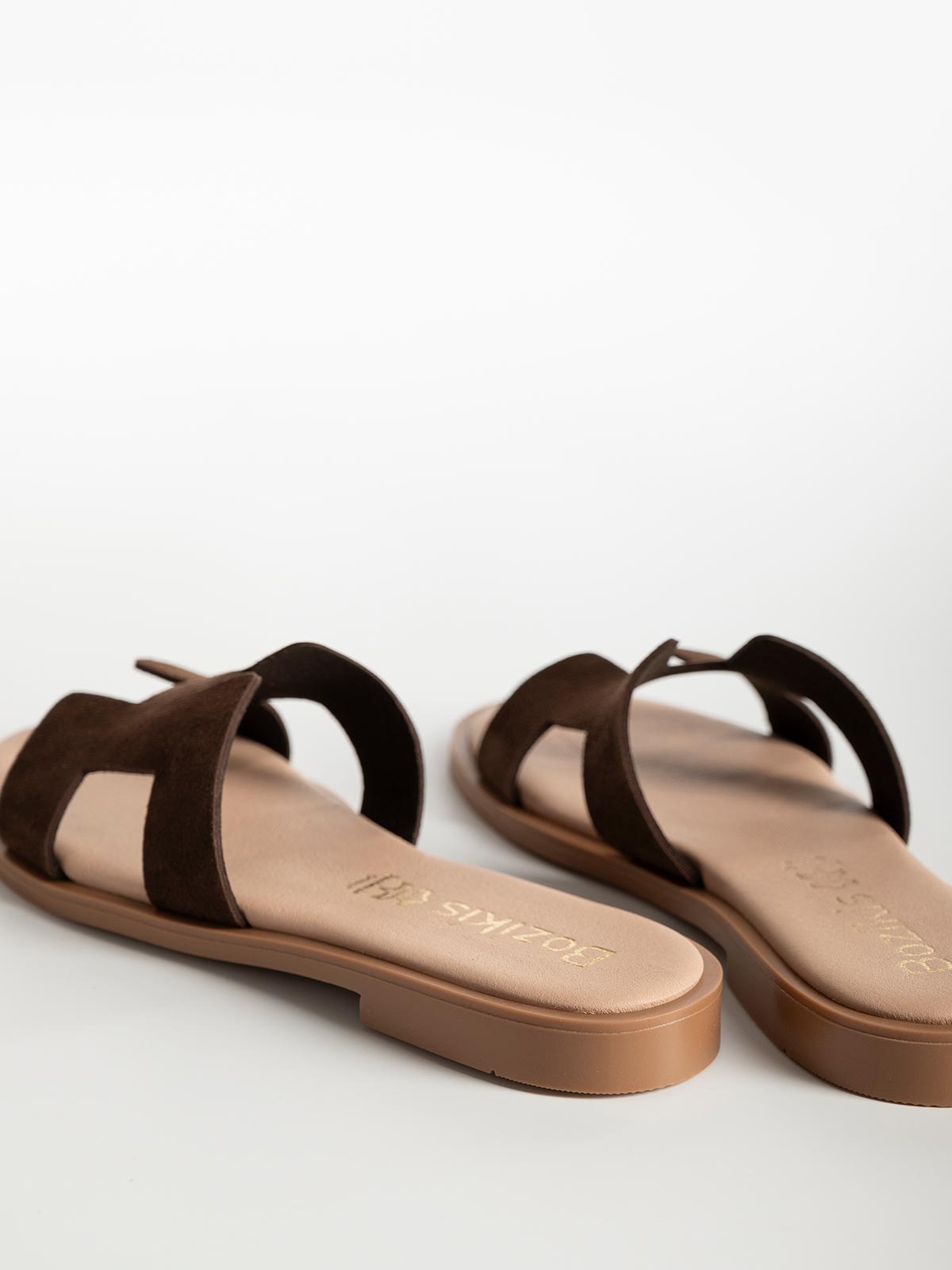 Flat σανδάλια BOZIKIS με φάσα