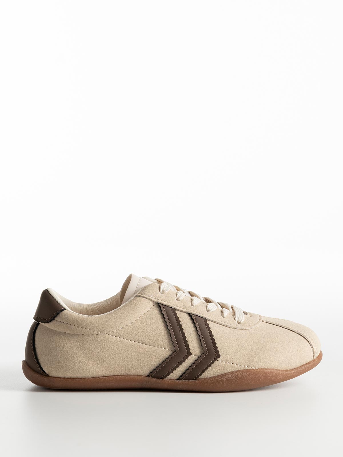 Basic sneakers με κορδόνια