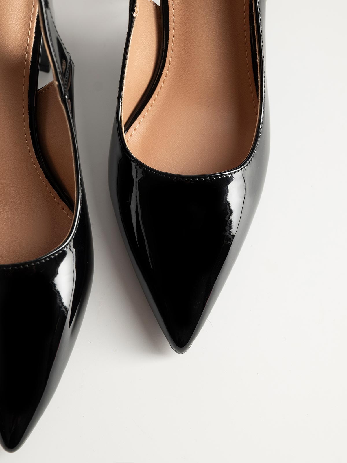Openheel γόβες λουστρίνι με χοντρό τακούνι