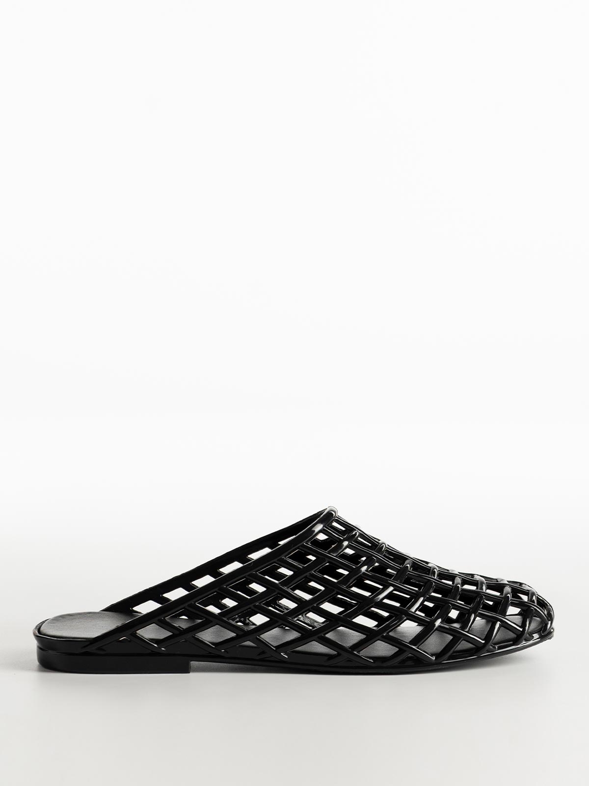 Slip-on σανδάλια με διάτρητο σχέδιο