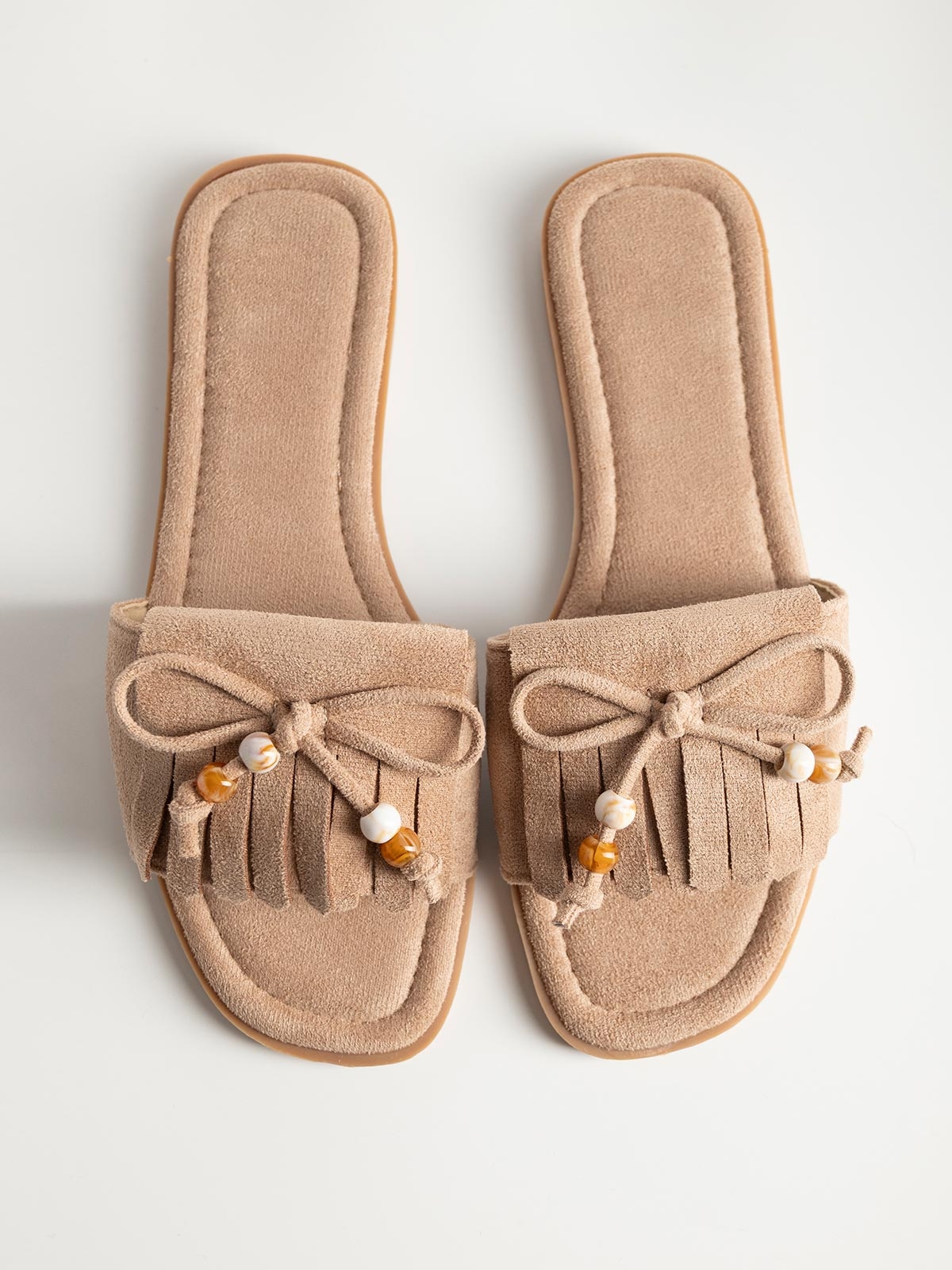 Flat σανδάλια suede με κρόσια