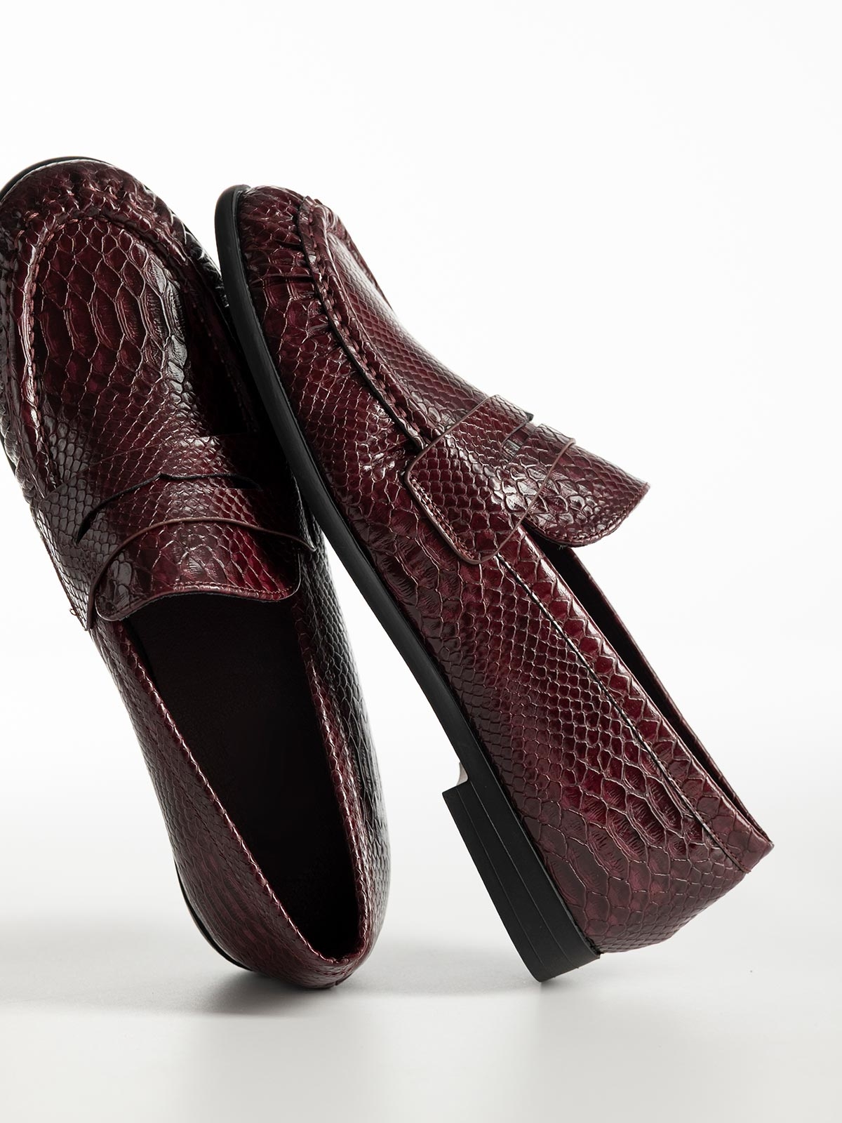 Loafers με snake print & διακοσμητική φάσα