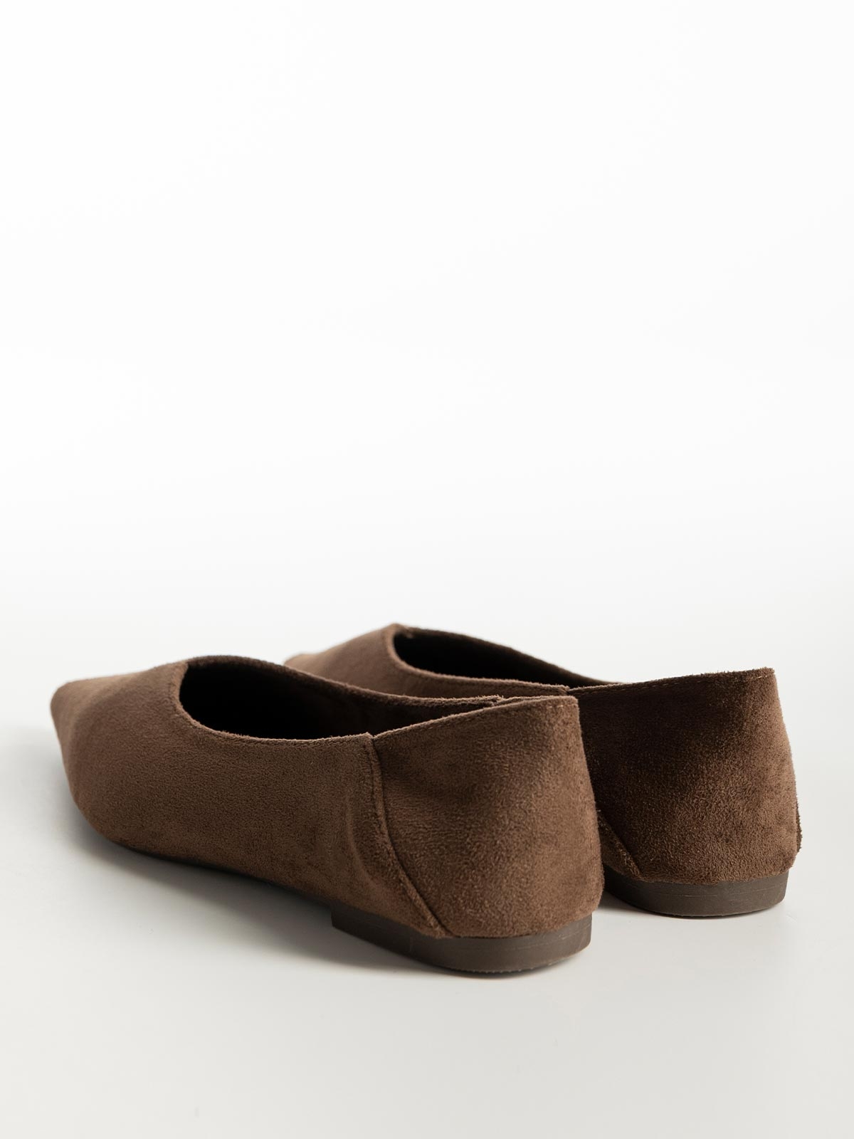 Μυτερές suede μπαλαρίνες
