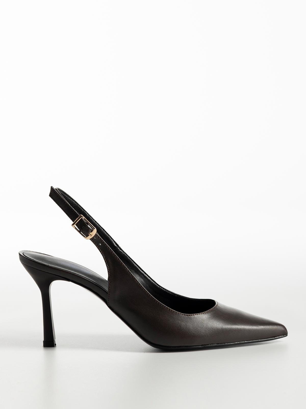 Μυτερές γόβες slingback με λεπτό τακούνι