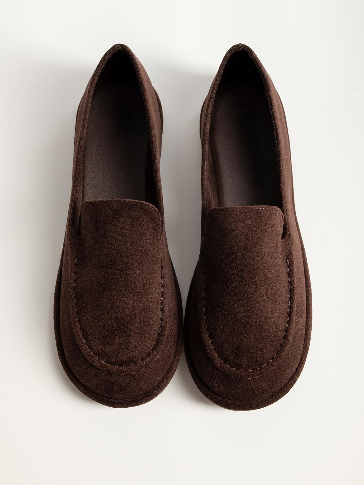 Loafers suede με διακοσμητική ραφή