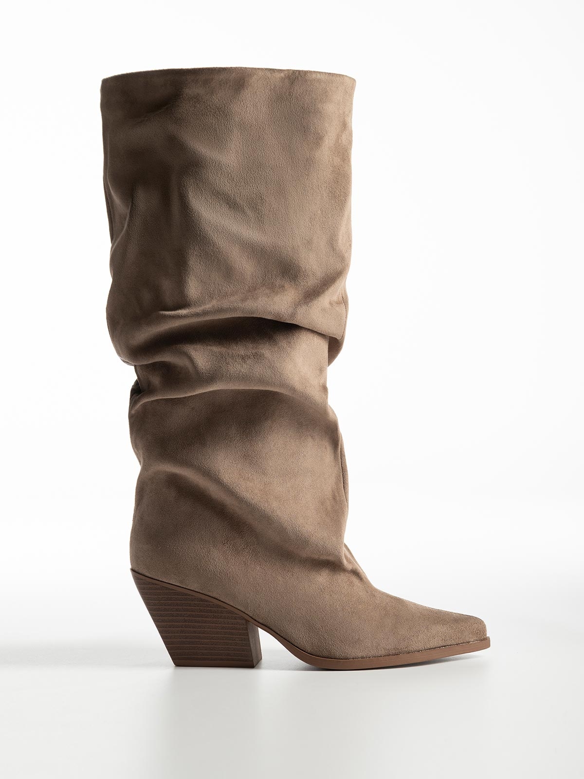Μυτερές suede μπότες με σούρες & φαρδιά γραμμή