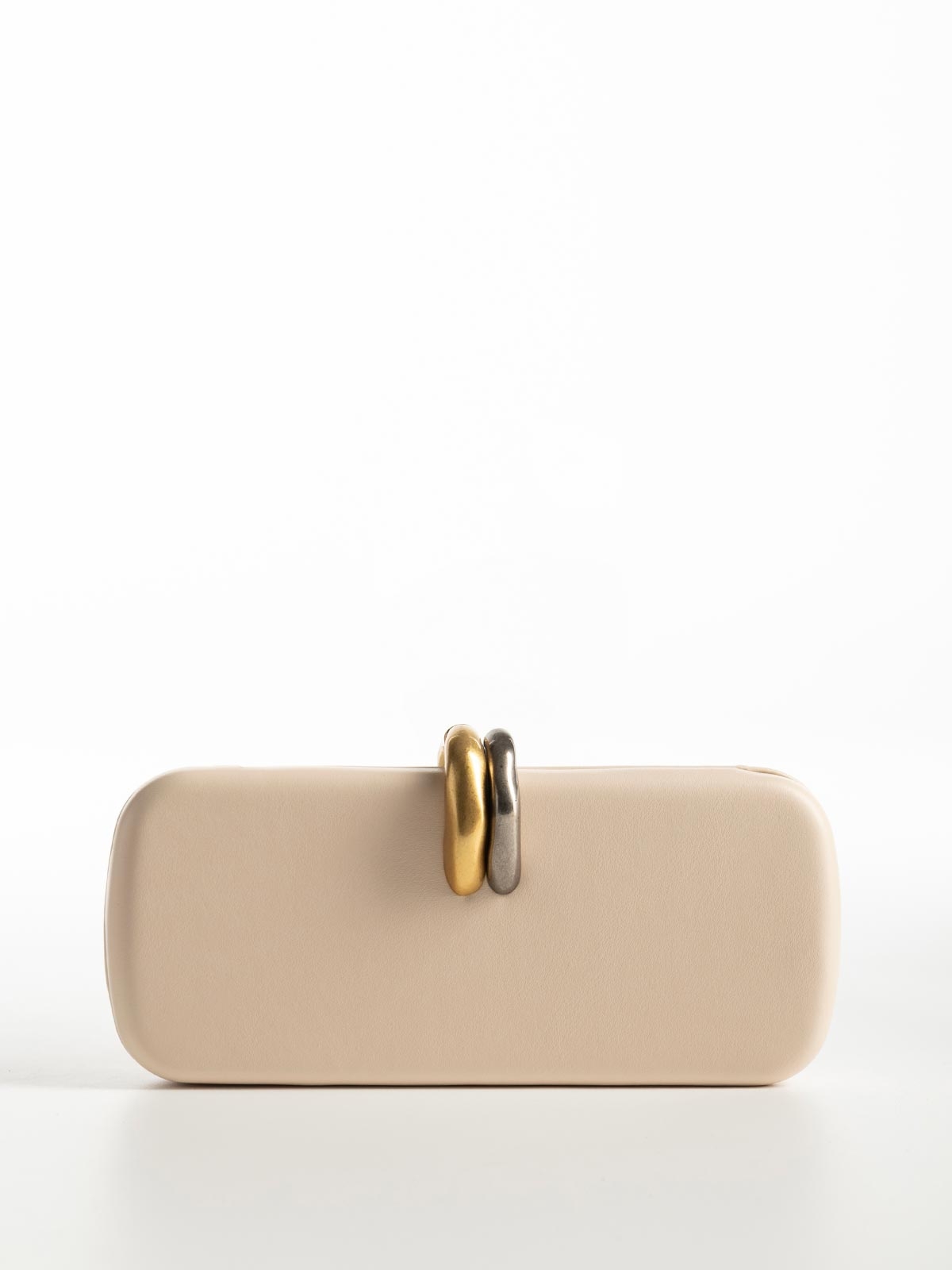 Γυναικείο clutch με μεταλλικό κούμπωμα & αλυσίδα