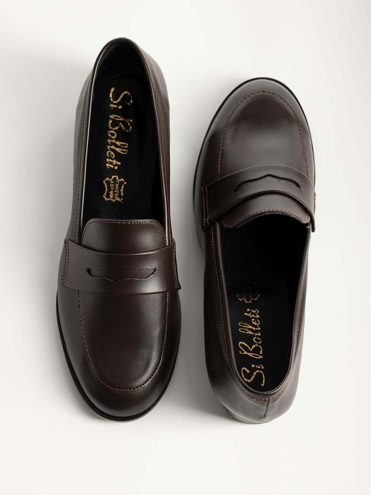 Loafers με διακοσμητική φάσα