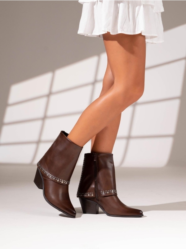 Product Image Μυτερά folded boots με τρουκς & χοντρό τακούνι