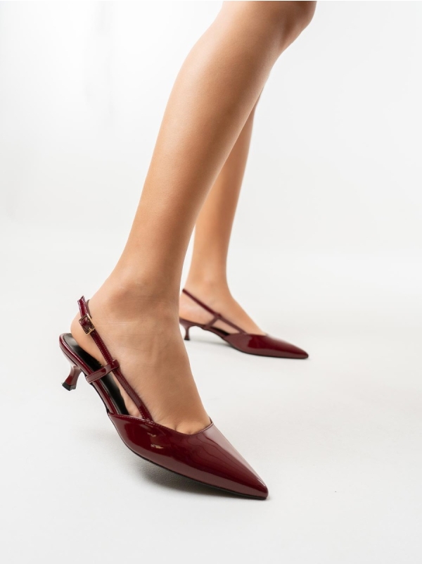 Product Image Λουστρίνι openheel γόβες BOZIKIS με kitten heel
