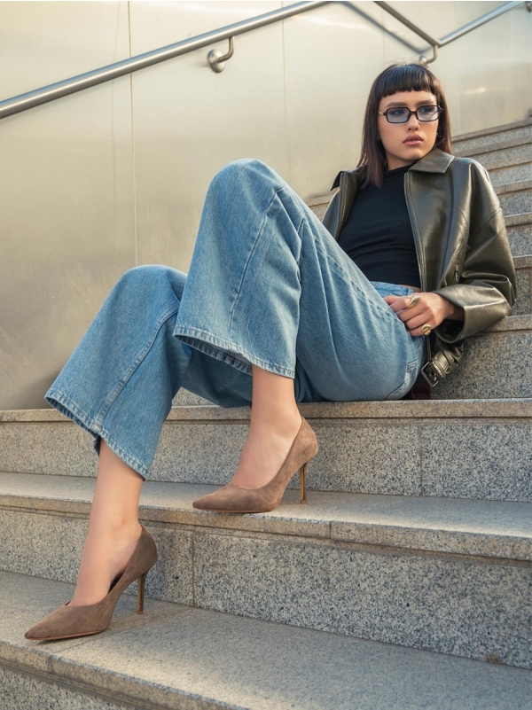Product Image Suede γόβες μυτερές με λεπτό τακούνι