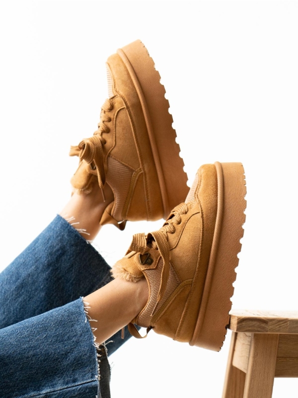 Product Image Δίπατα sneakers με εσωτερική γούνα