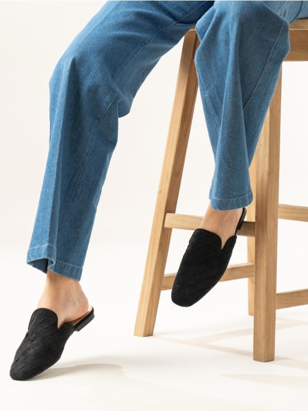 Product Image Suede flat mules με πλεκτό σχέδιο