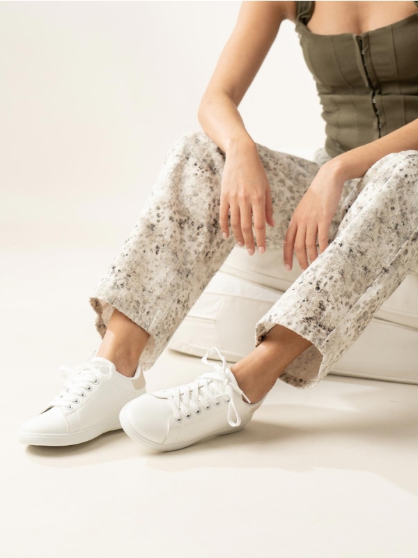 Product Image Basic sneakers με κορδόνια