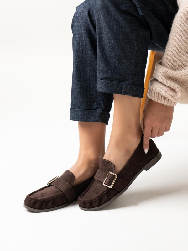 Product Image Suede loafers με αγκράφα & στρογγυλή μύτη