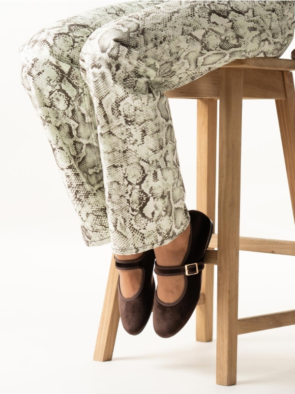 Product Image Βελούδινες μπαλαρίνες με μπαρέτα