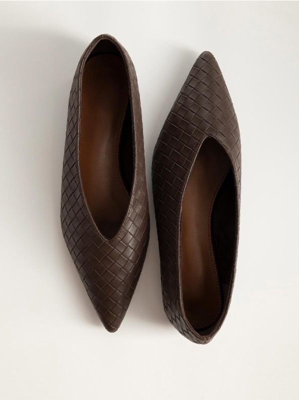Product Image Μυτερές μπαλαρίνες με πλεκτή όψη