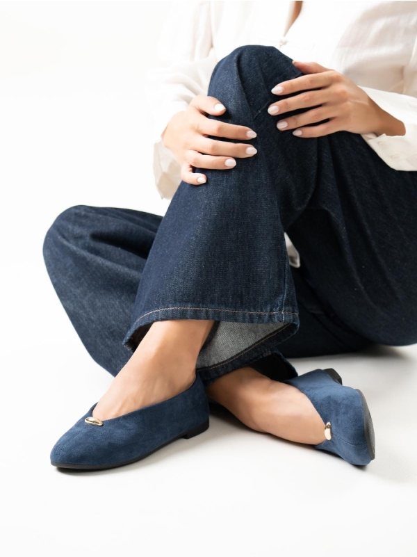 Product Image Suede μπαλαρίνες με μεταλλικό διακοσμητικό & μαλακό πάτο
