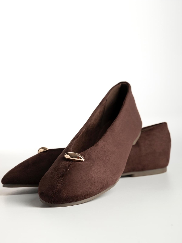Product Image Μπαλαρίνες suede με οβάλ άνοιγμα & μεταλλικό διακοσμητικό