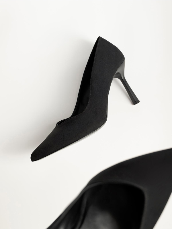 Product Image Γόβες suede μυτερές με λεπτό τακούνι